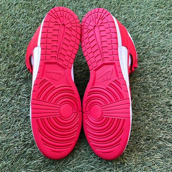 Nike Dunk High - Picture 5 of 5